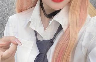 福利大放送，大肉丸Amiee的海边写真太有魅力了，怎么看就怎么看不腻。