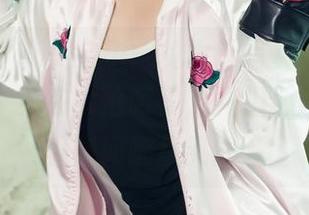 头条女神 – 美会子：兔女郎写真集里的“兔耳朵”实在太抢眼了，真担心她被人追着询问哪里买的。