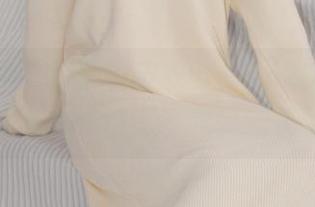 小众视觉 – 圆圆的皮衣合集：说实话，我还没搞明白这造型是要酷炫还是要自信？