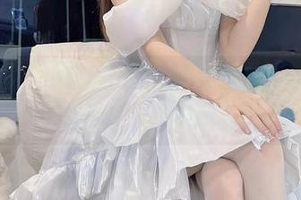 微密圈 – 小萌子比基尼高清发布，分享一下她的“纤细假期”！