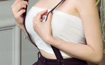 尤果网 – 观看谭晓彤体操服写真，唯一能想到的是：体操好，它能修饰我的生活？!