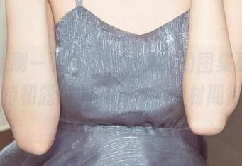 没事就刷一下尤果网爱尤物的图集更新，模特初露的时候，咳，全村期待你