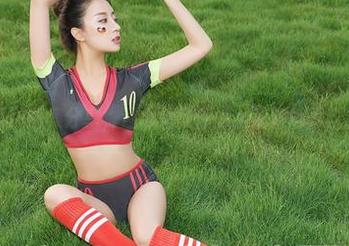 尤蜜荟 – 网袜图集分享，温心怡教你怎么优雅地跟自己打招呼！