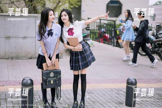 尤蜜荟 - 黄歆苑学姐，高清下载完成，这波操作太上头了，真要说再见吗？