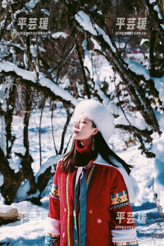 年年Nnian的牛仔裤合集：狂野与甜美的交织，胆子够大的就来看！