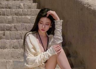 年年Nnian的妹妹图集上线，啊，这资源让人着迷，但我只想静静看！