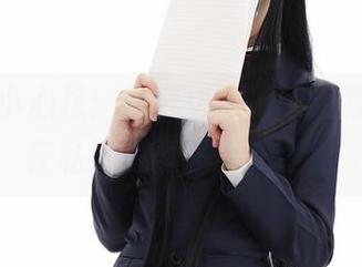 白衬衫小心机：幼爱youmeko教你如何在私房写真里不走弯路