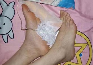 福利要来了，想要个公主抱和她的美腿恰到好处的图片会让你惊叹！