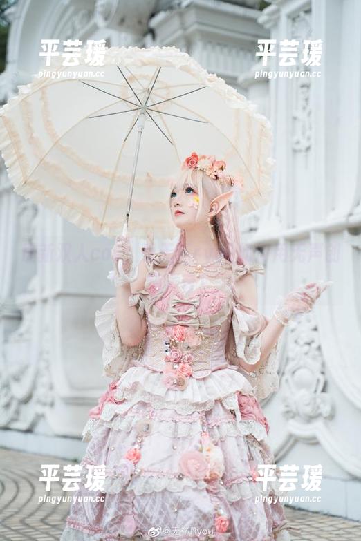 最新双人cos，看无筝ryou如何用无声创造声音！