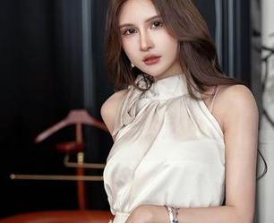 星颜社 – 别眨眼，佟蔓baby最新照片里的天使来了，居然这么接地气。