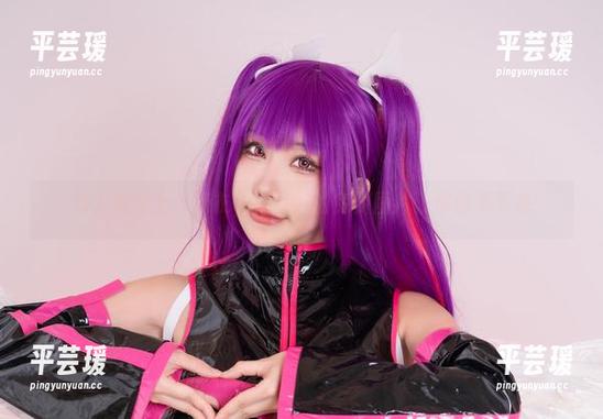 双人舞台上，杨衣yangyi的免费图片让你停不下来