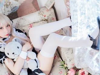 叛逆修女的魅惑：果咩酱套图，让人窒息的选择