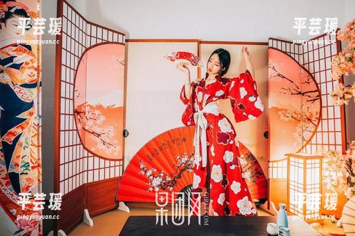 果团网 - 好吧，little贝壳喵的御姐系列高清写真让我明白，有些气质就是与生俱来的，光看就能被吸引。