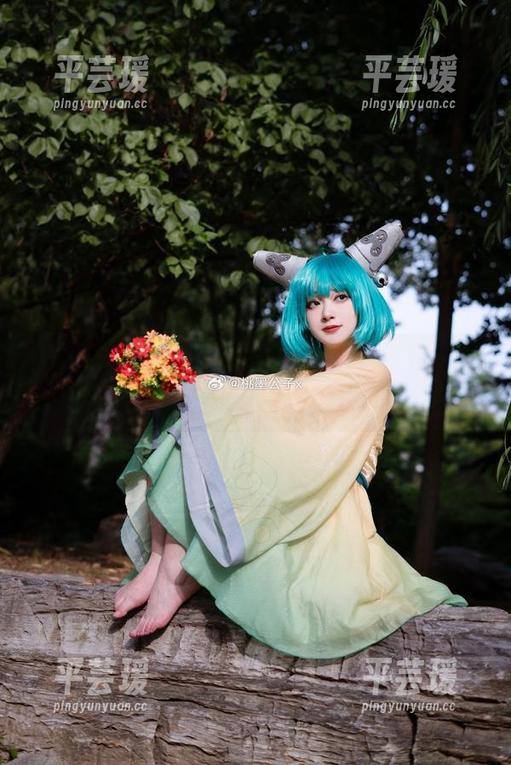 高清图包中桃墨公子的豹纹，看得我一时之间不知要说些什么。