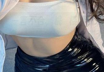 微密圈 – 一言不合，桃沢樱呀就放出了豹纹美图合集，来吃我这一记厚颜无耻的爱啊。