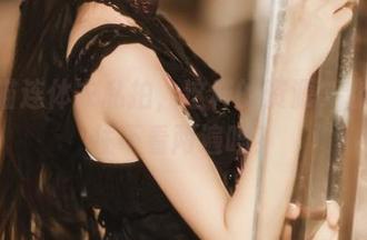 桜桃喵连体衣私拍，这样的资源，你能忍住不看两遍吗？