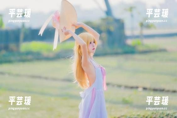 桜桃喵：这条牛仔裤真的能显腿长吗？高清美图给你答案！