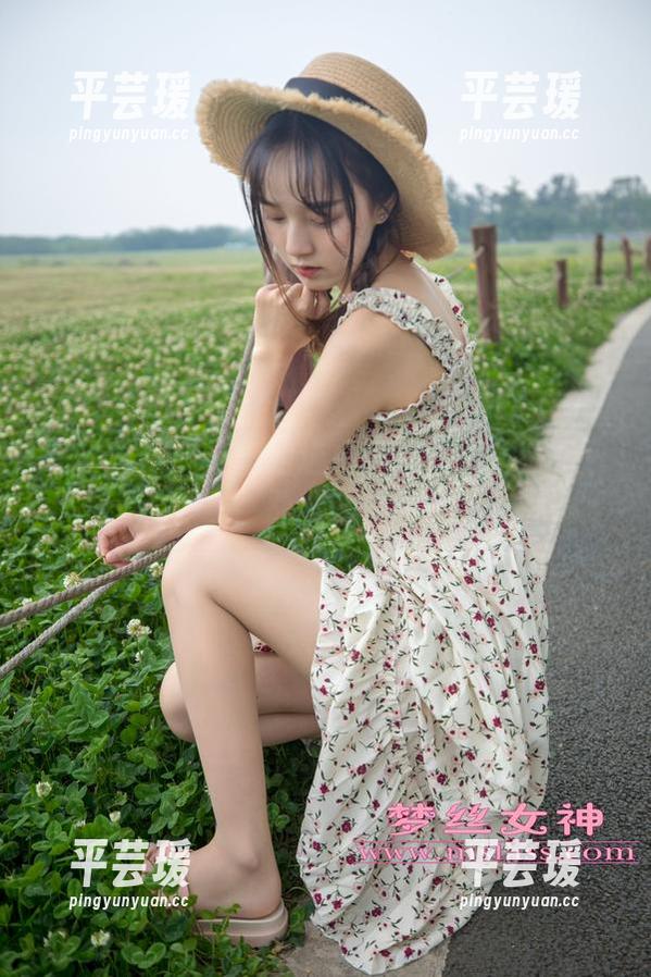 梦丝女神 - 灵唯的选择：连衣裙高清图包，别太认真哦