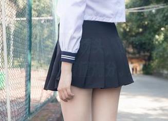 梦丝女神 – 从课本到镜头，苏柔的校服私拍，让懵懂满分。