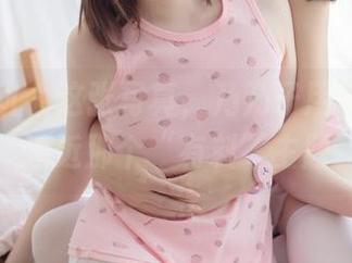 森萝财团 – 这张写真，乃乃子用高叉白丝逼近那个“有料”主题