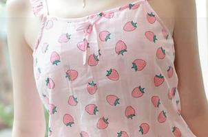 模范学院 – 啊，这次任莹樱Jenny的睡衣照，真得靠“无圣光”来调调，她的气质果然很吸引眼球呢，哈哈。