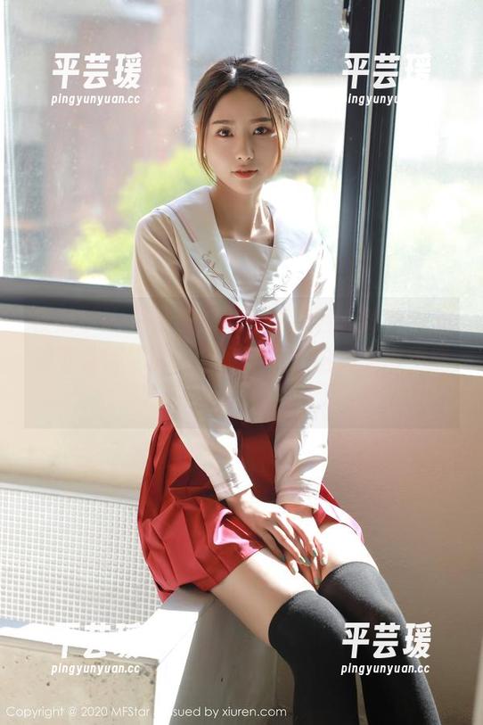 模范学院 - 谁能想到，高跟鞋在陈怡曼的脚下变得如此‘会说话’？这种态度不能太迷人！