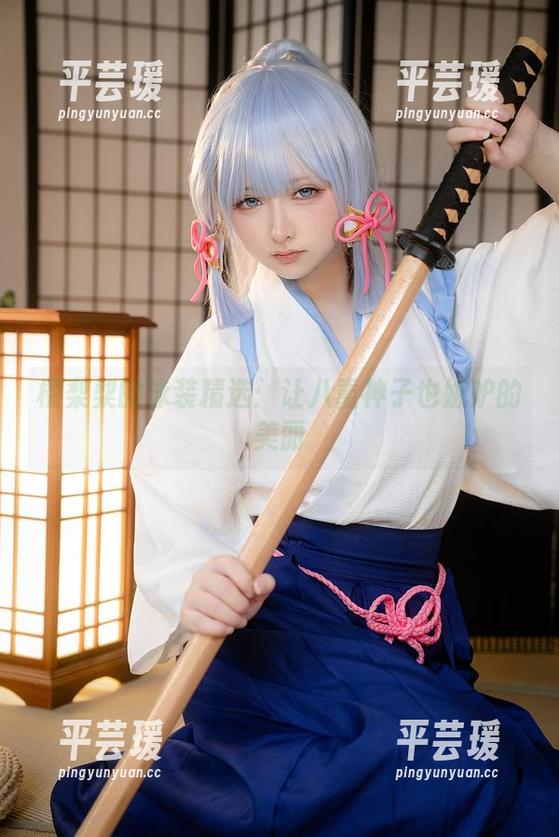 樱梨梨的泳装精选：让八重神子也嫉妒的美丽