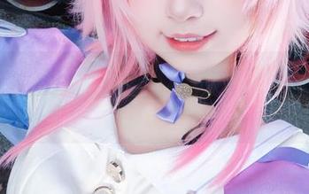 在户外与橙喵同框，福利写真直击你的快乐神经！