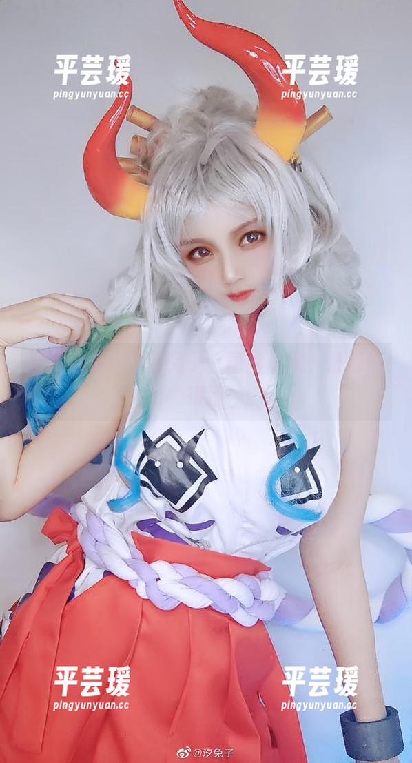 图片合集中的汐兔子，蕾丝私藏，谁能说得清