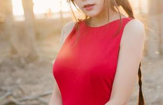 波萝社 – 分享这张图的理由是：柳侑绮Sevenbaby在七宝大理太美了，等不及了！