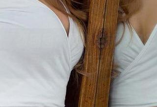 爱尤物 – 张团团：再次更新，繁华里流浪里有什么好玩的？