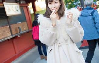 爱蜜社 – 高清模式里，张思允Nice与海浪的轻妙较量——写真无底线