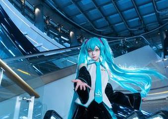 探讨碧蓝航线风情，网盘里的狐玖玖与“大凤”让人捧腹