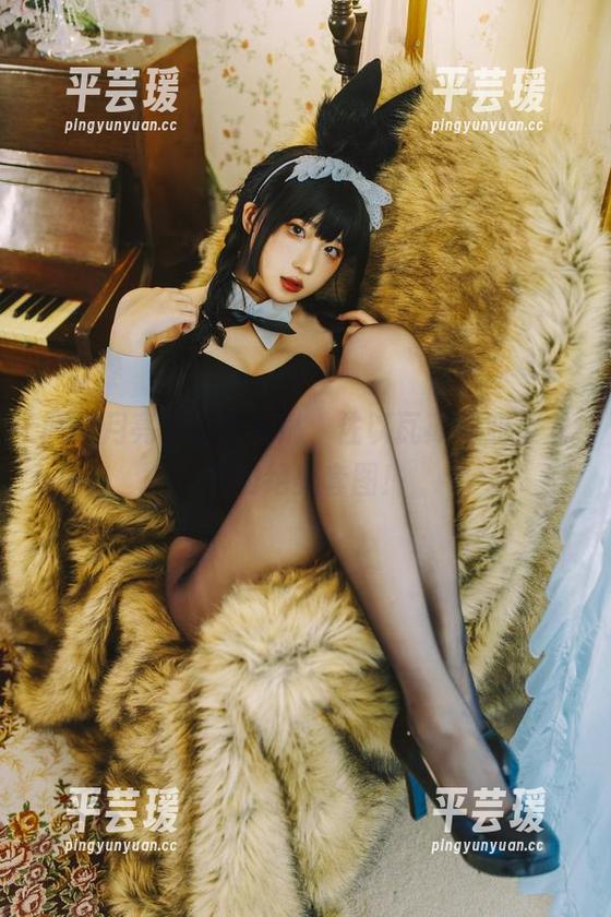 腥红月亮下的伊芙琳，佐以瓦斯塔亚小龙虾的绝美套图！