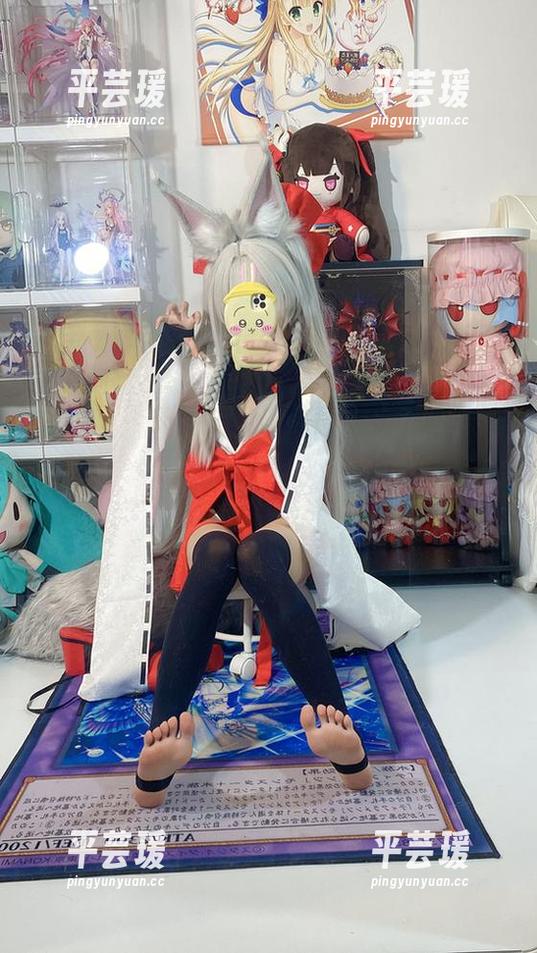 海边，白栎Shirly的原图——沙滩味儿浓浓的，顺便说一句，我是不是也该去个海滩？