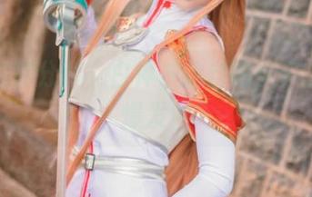 最新写真分享，白神泱的自拍小宇宙正在爆发中