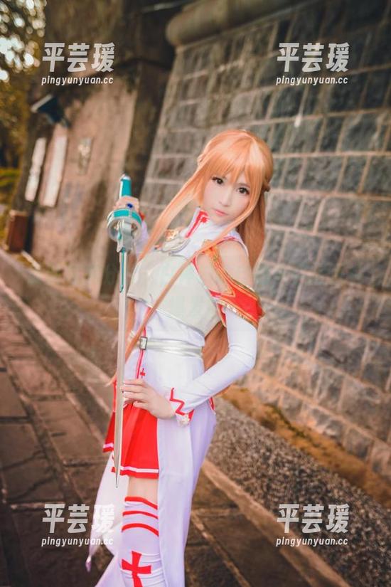 最新写真分享，白神泱的自拍小宇宙正在爆发中