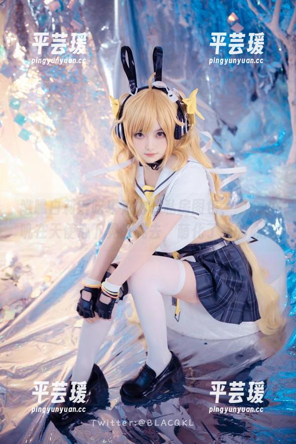 瞧瞧白莉爱吃巧克力的私房图包，哪个小叽在天使心下晃来晃去，萌化了我的心！