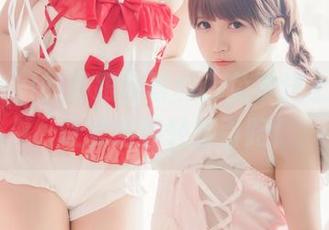 白金Saki的高跟鞋写真，免费送上铁路班，让我给你轻脚引路！