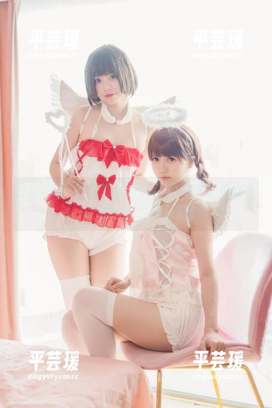 白金Saki的高跟鞋写真，免费送上铁路班，让我给你轻脚引路！