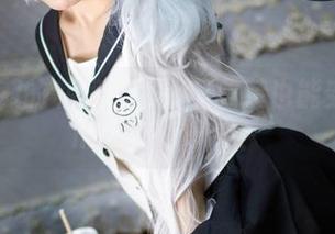 神沢永莉的私房图集：职业装也能穿出Summervibes？