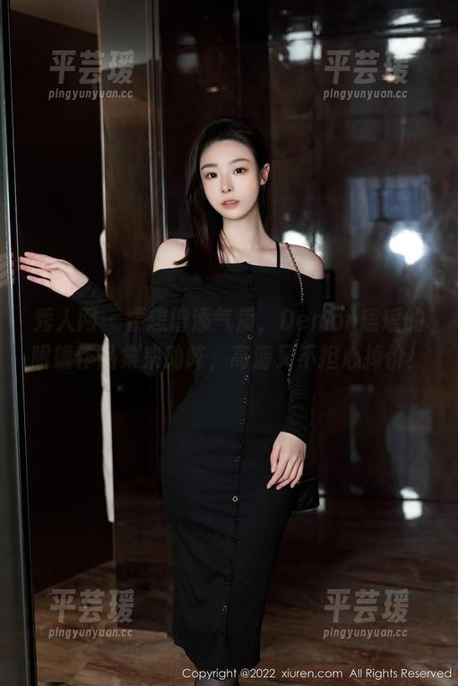 秀人网 - 要想增添气质，Demon瑶瑶的眼镜作品集来助阵，高清又不担心掉价！