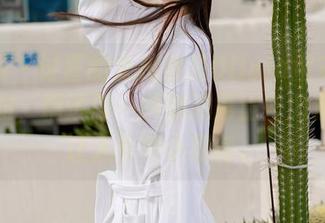 秀人网 – 讨喜的女孩都是Olivia童安琪图集中的，精选每一瞬都流露出些微俏皮，让人有种小期待。