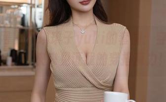 秀人网 – 优琪琪子yuki的套图：穿啥都有风，快来见证我的穿搭魔力！