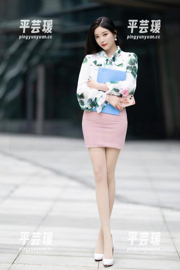 秀人网 - 叶佳颐姐姐的秘诀？一个美图就能让我心甘情愿当小迷弟！