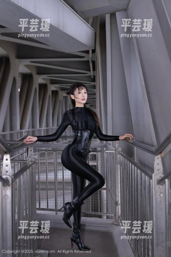 秀人网 - 她的原图，偷偷看周慕汐fairy到底有多少女？