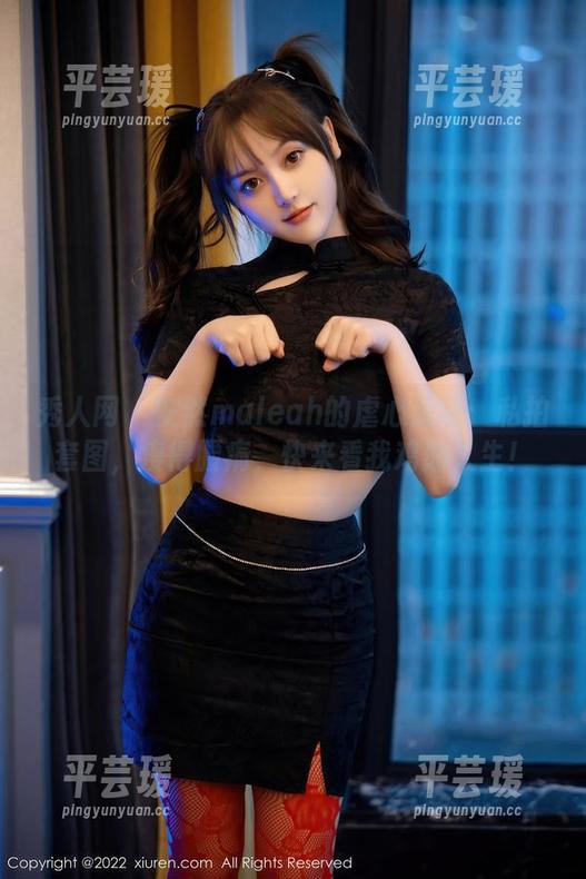 秀人网 - 安然maleah的虐心运动：私拍套图，瘦得腰痛，快来看我鸡肋人生！