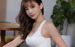 秀人网 – 慕嫣然Lancy的办公室：私房图集，工作不会让我放弃逗比风！