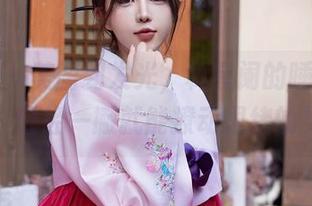 秀人网 – 美图到发光，林星阑的睡衣就是那种，轻轻一撇就能撩动思绪的类型。