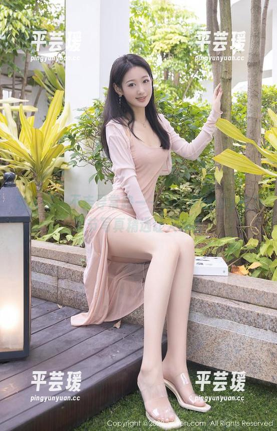 秀人网 - 不走寻常路——沫晓伊baby的万圣节写真精选让人咋舌